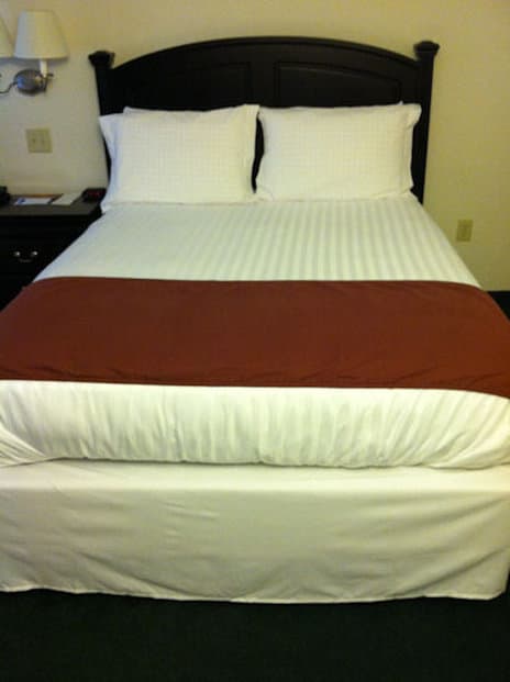 Crimson Inn