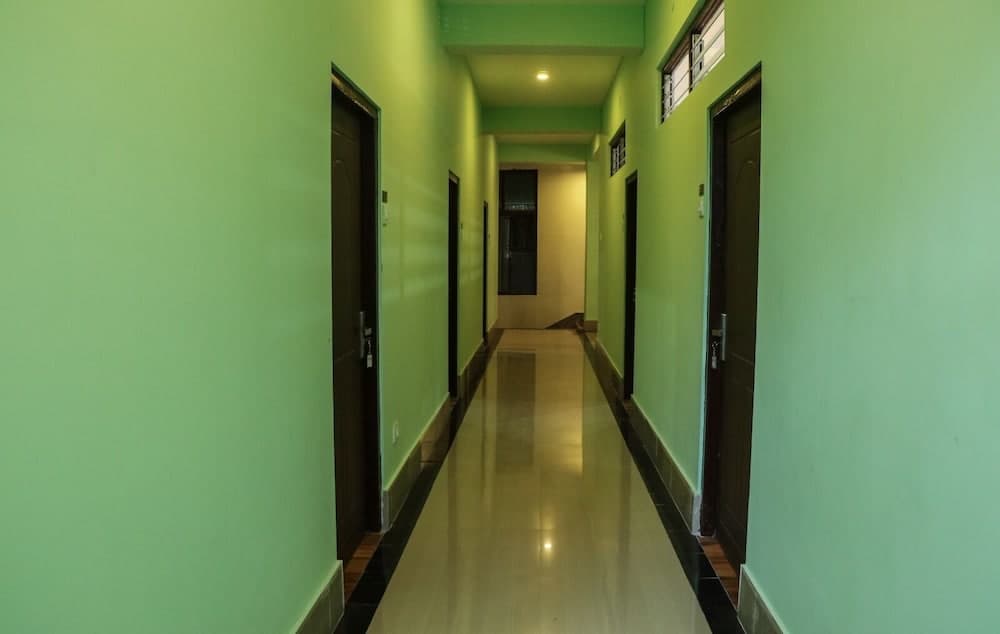 Hotel Greenery View