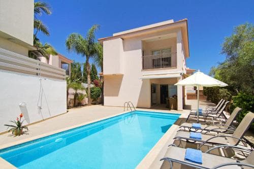 Michelle Pernera Villas