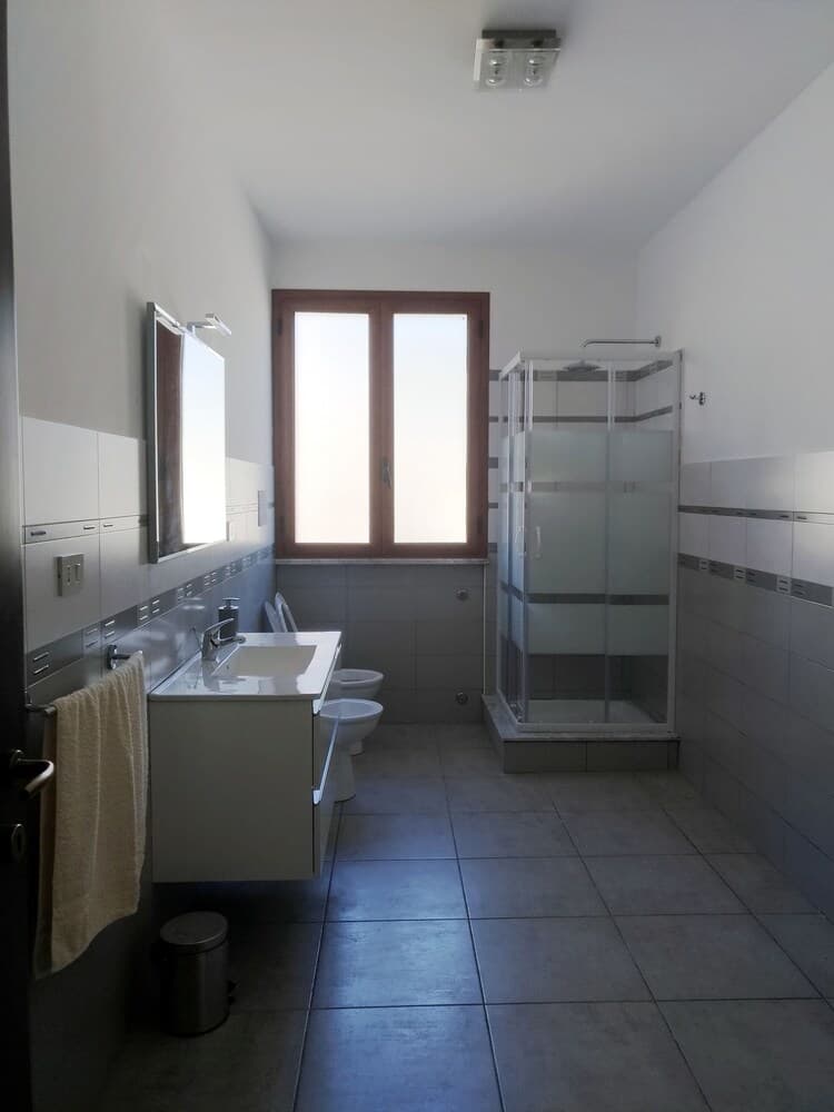 B&B Hycarus