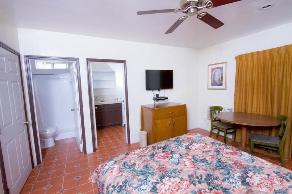 Mission Bell Motel