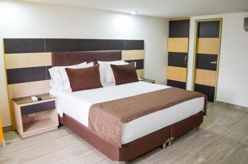 Hotel Parque 70