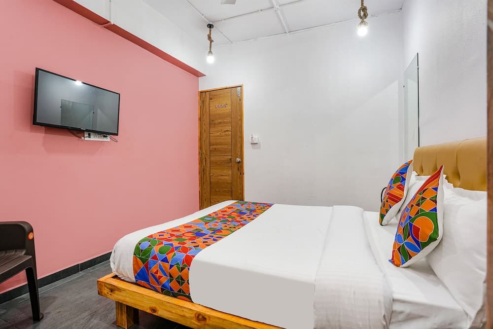 Fabhotel Sky City