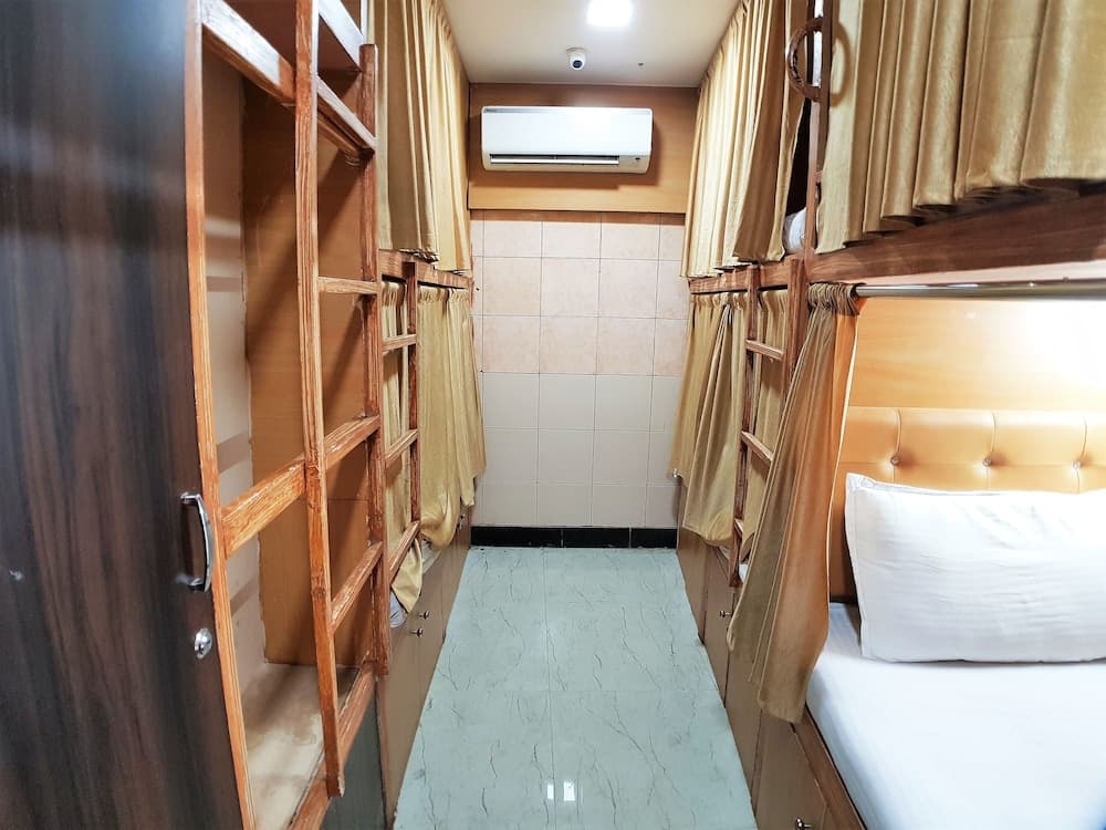 Hexahostel Mabrook