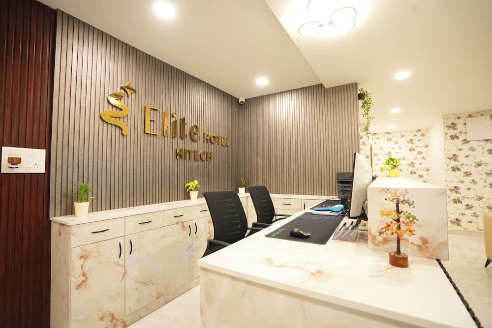 Elite Hotel HITECH
