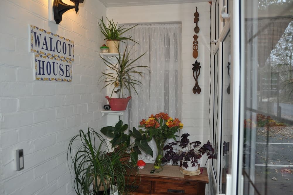 Walcot House