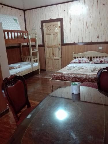 Koreen Guest House
