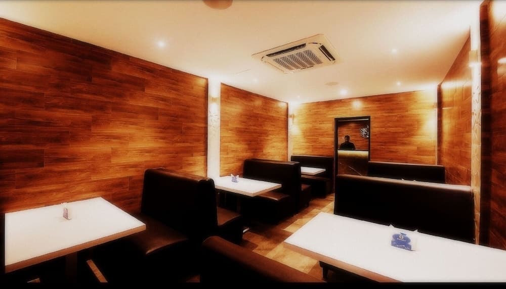 The Aksa Hotel