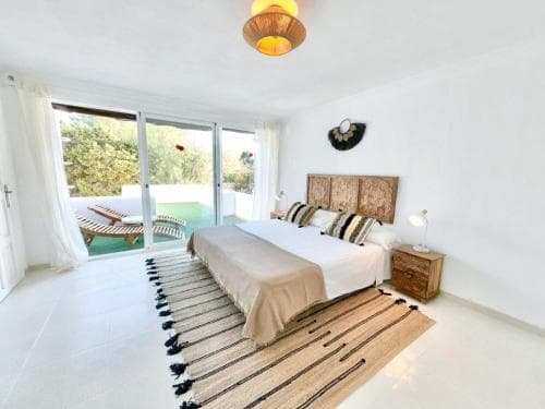 Villa Aqua