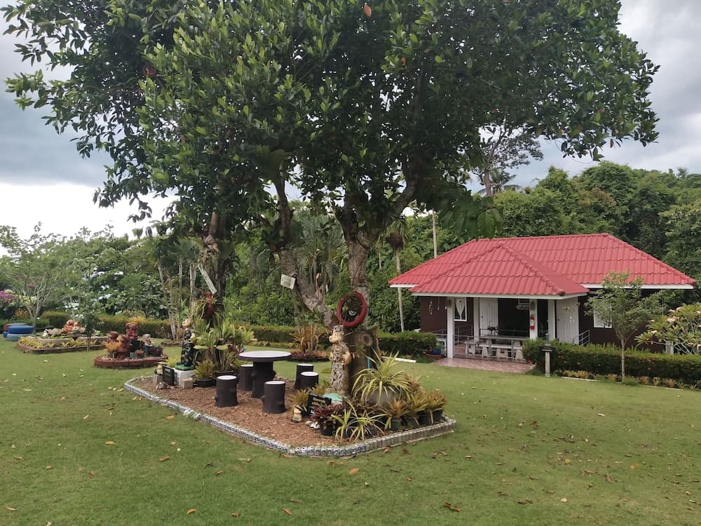 Suwanalak Resort