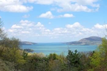 Onanda by the Lake