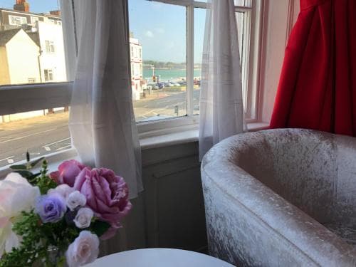 Beachcomber Guest House