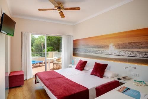 Metropolitan Playa Hotel