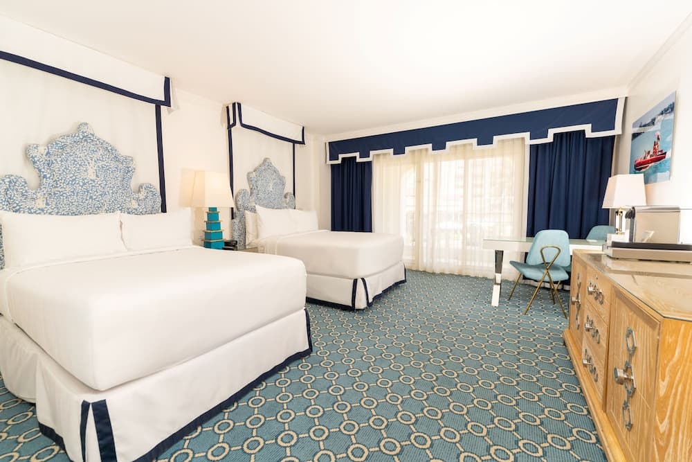 Eau Resort & Spa