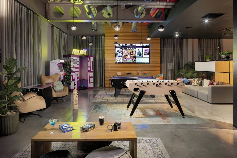 Moxy London Excel