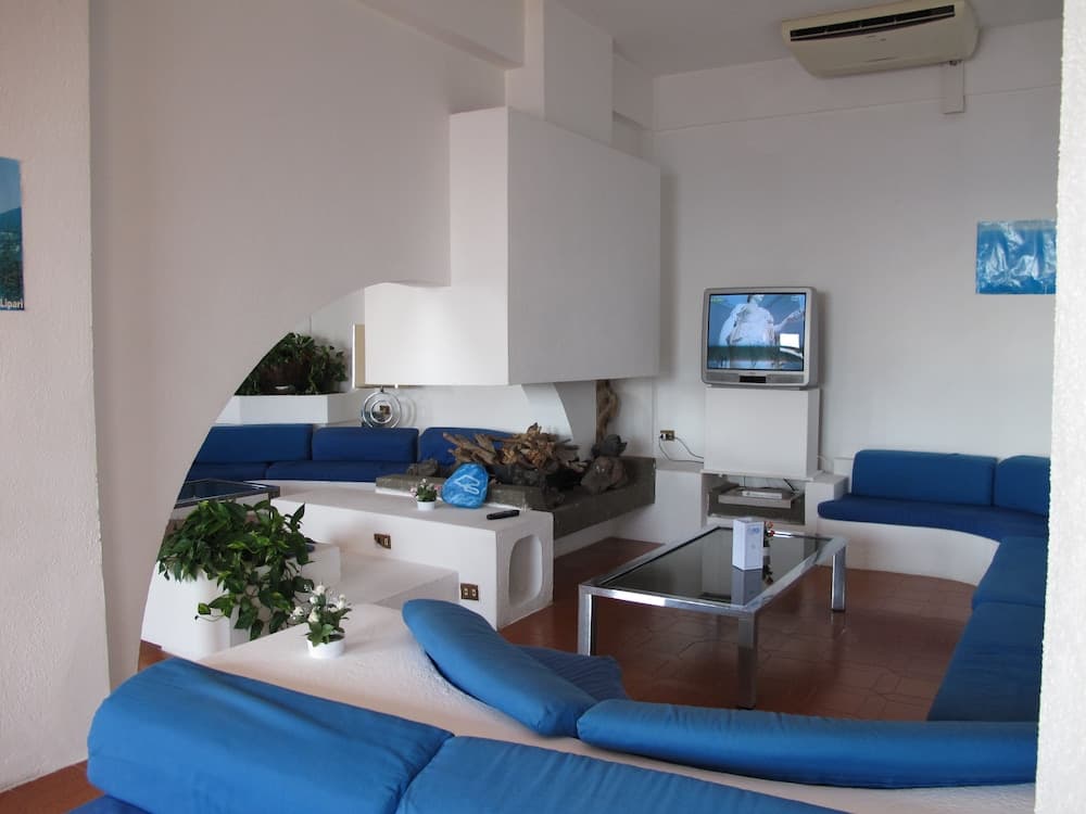Hotel Phenicusa