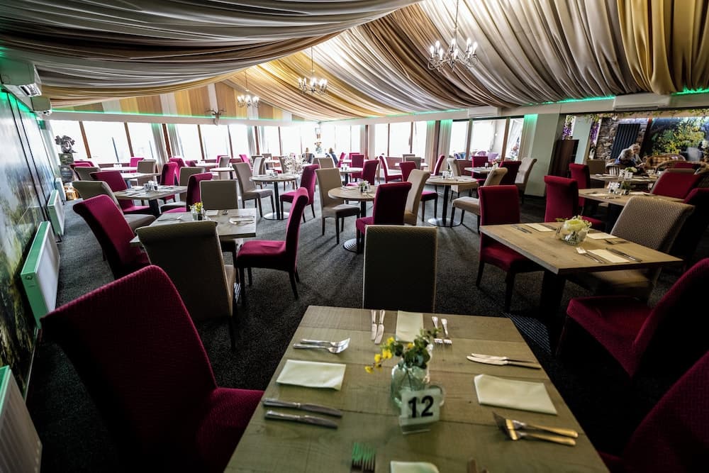 Kings Croft Hotel