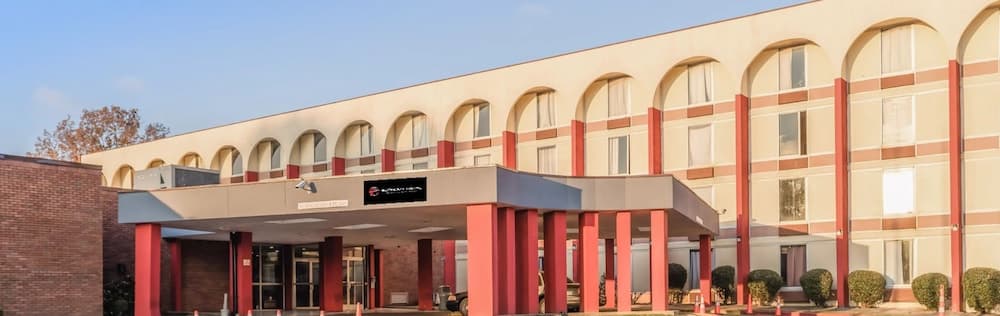 Real Value Inn