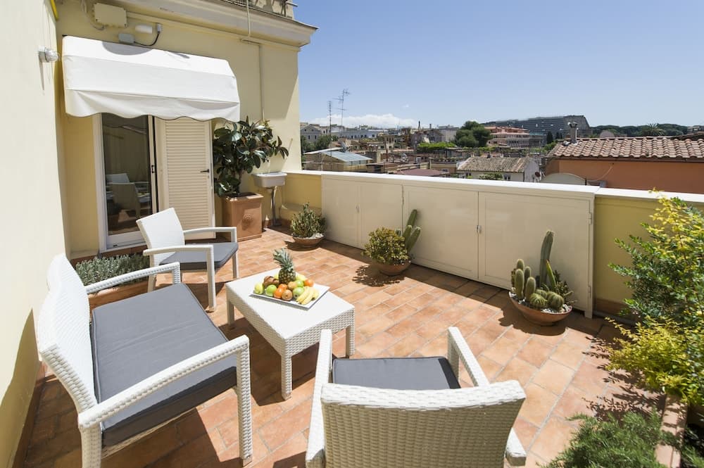 Colosseo Relais