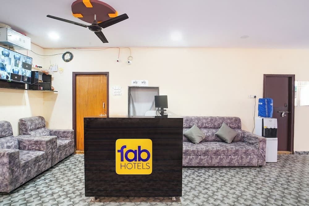 Fabhotel Sbr