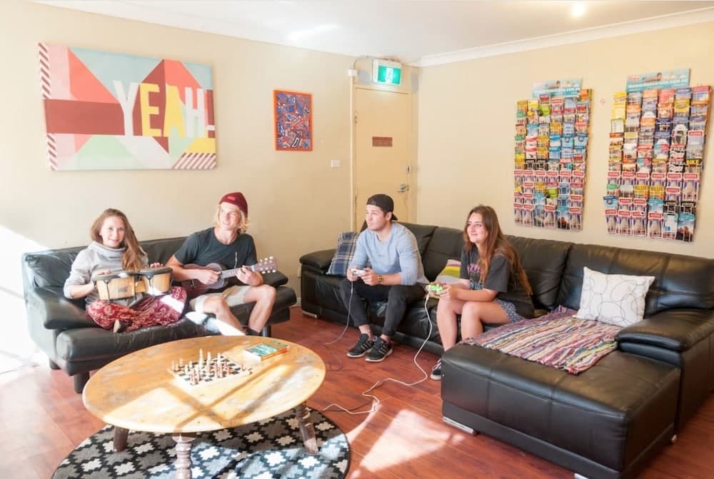 Balmain Backpackers