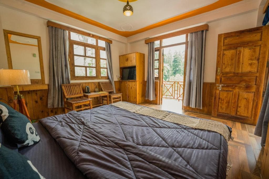 Hippie Panda Hostel