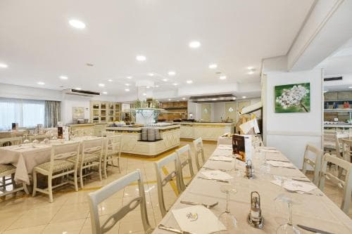 Metropolitan Playa Hotel