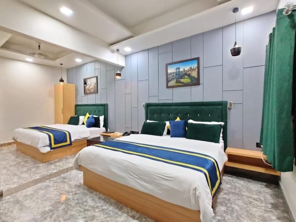 GOLDEN GSC HOTEL