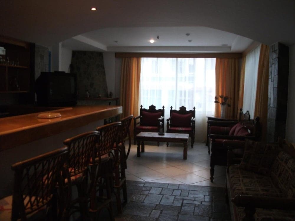 Julia Apartments