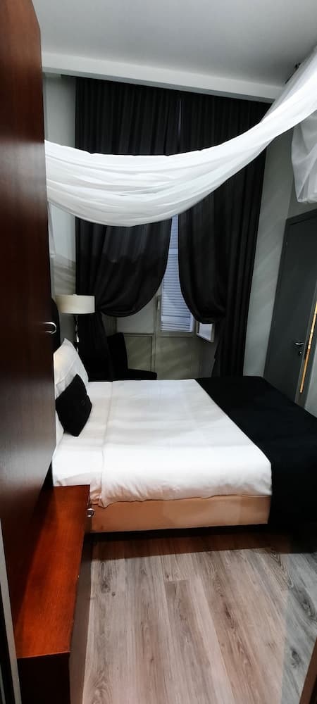 Hotel Giuggioli