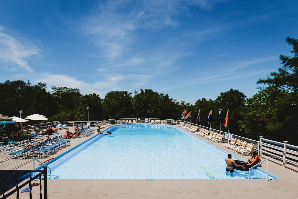 Rainbow Mountain Resort
