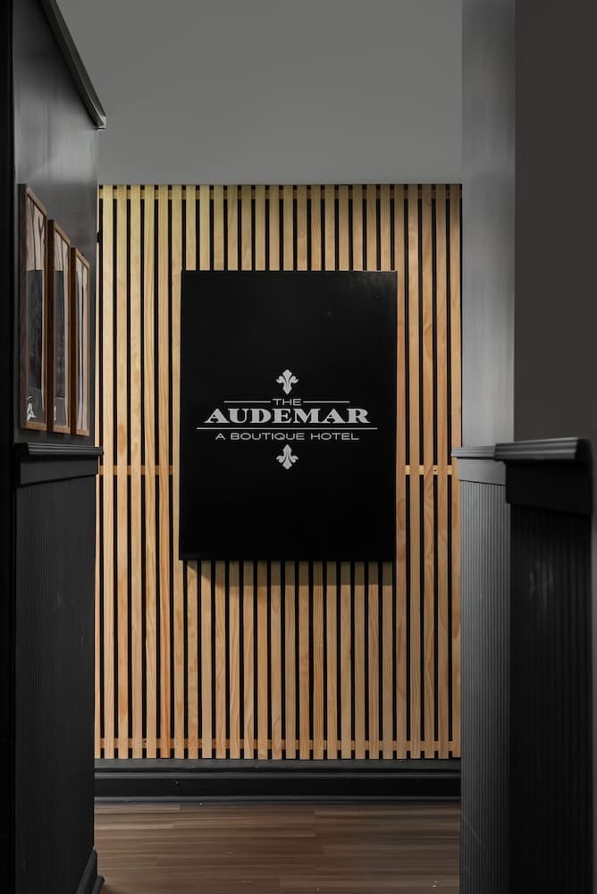 Audemar Boutique Hotel and Apartment Homes