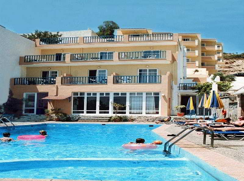 Sofia Mythos Beach Aparthotel