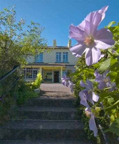 Coolcower House