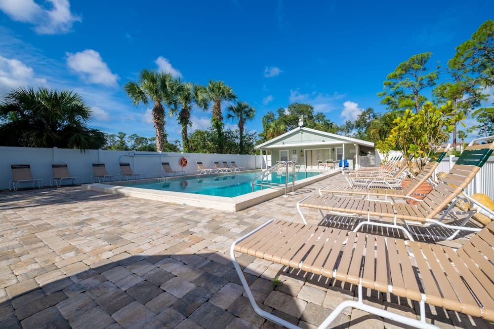Naples RV Resort