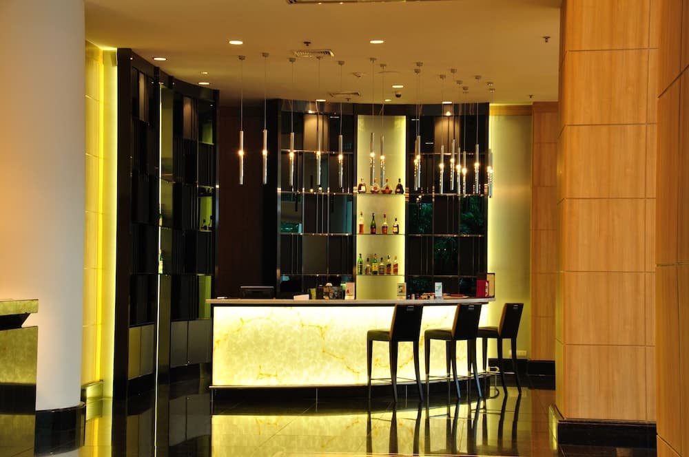 Century Park Hotel