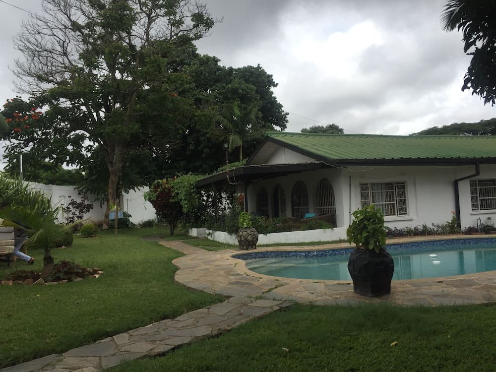 John s Place