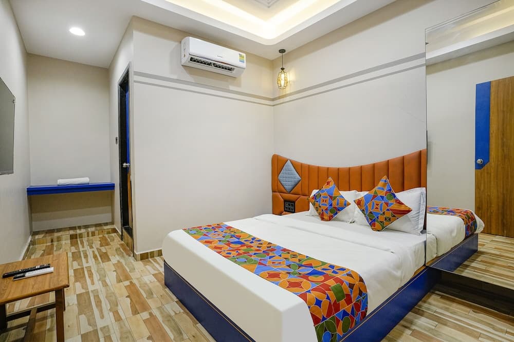 Fabhotel Royal Orbits
