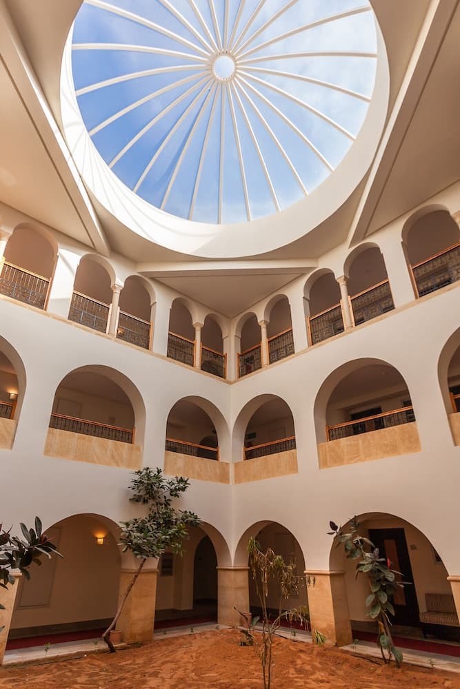 Smartline Petit Palais & Spa