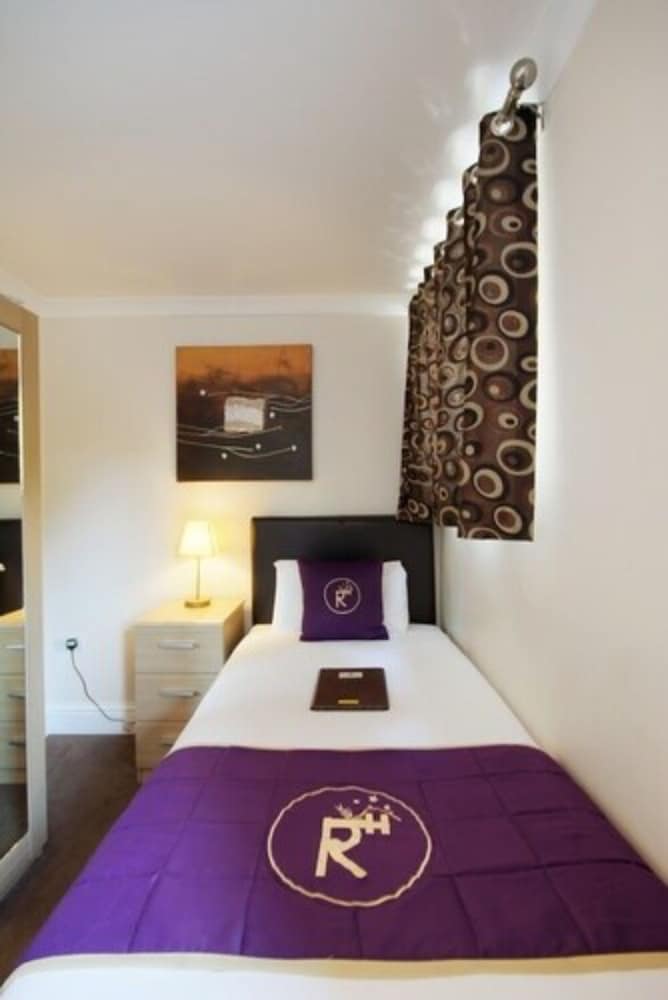 Revado Hotel