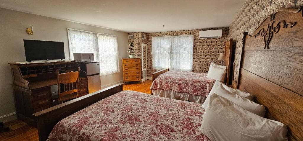 Old Orchard Beach Inn