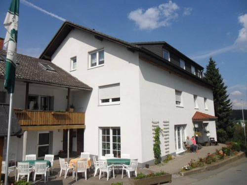 Pension & Café Haus Dewenter