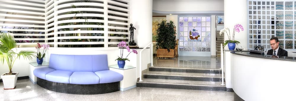 Hotel Caravel