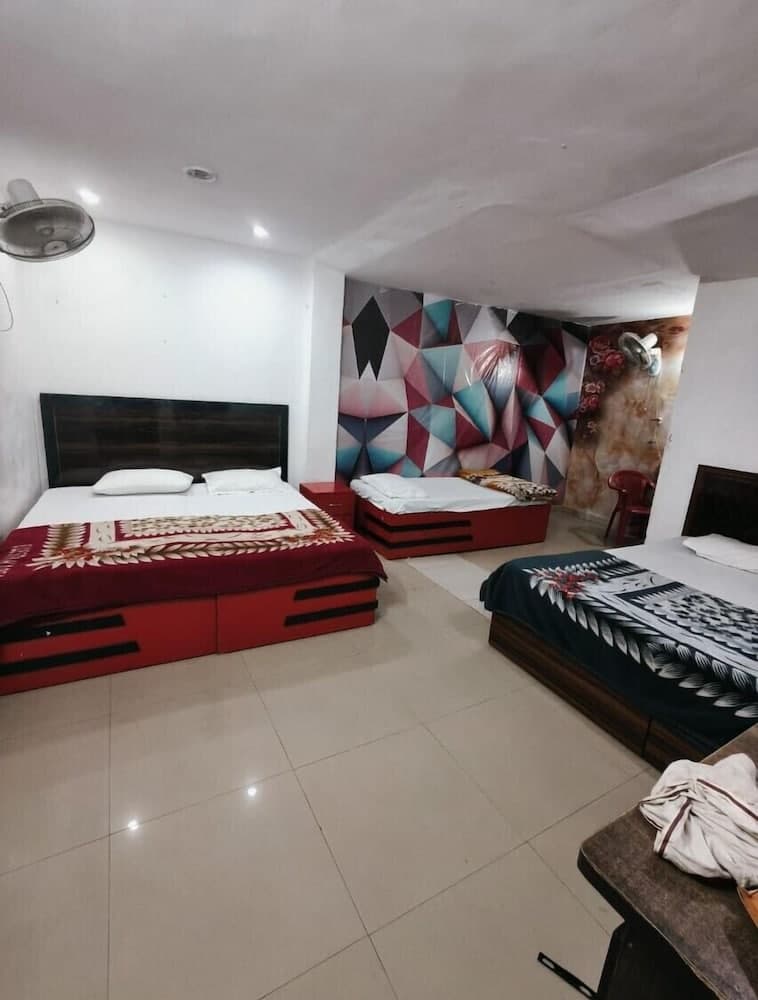 Nisha Guest Inn