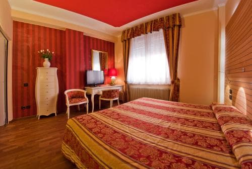 Hotel Cles