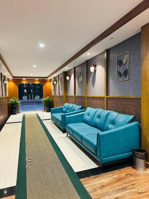 Bloomax Residency