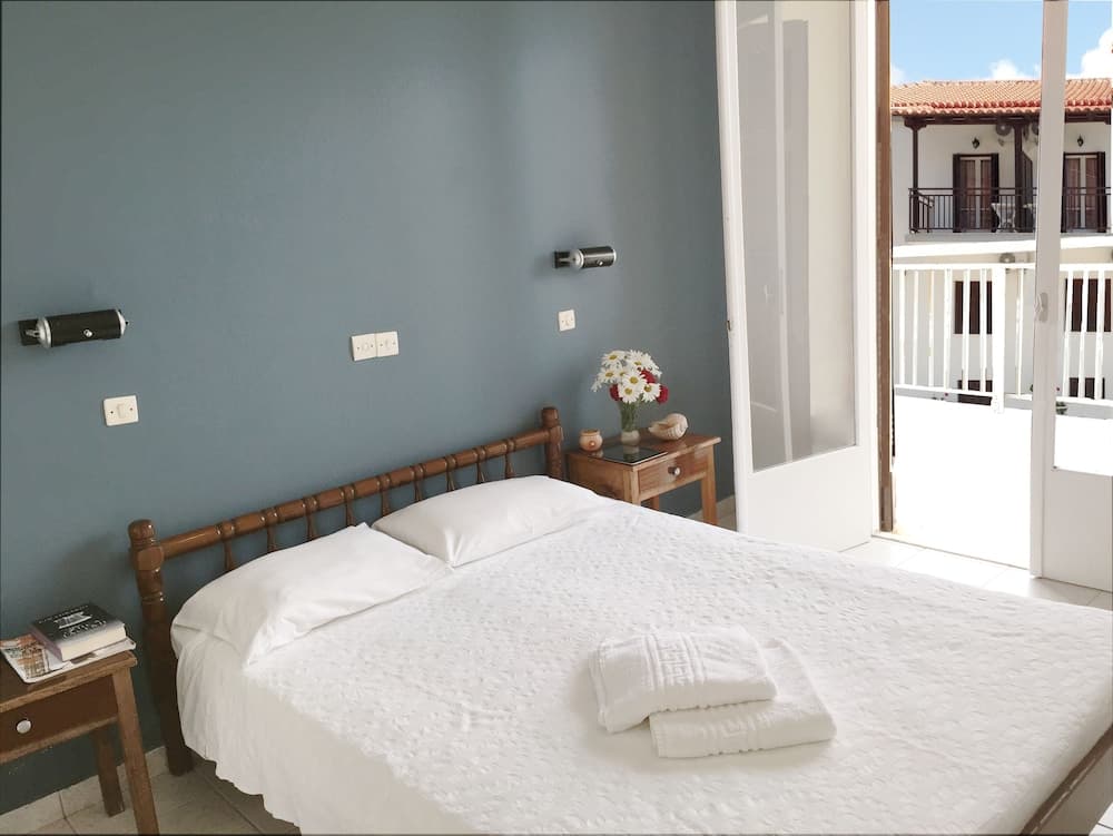 Hotel Alex