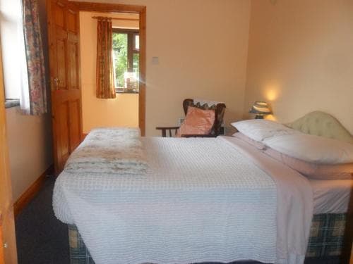 Glen House Bed & Breakfast