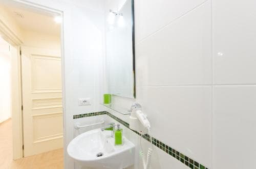 Delia Accommodation