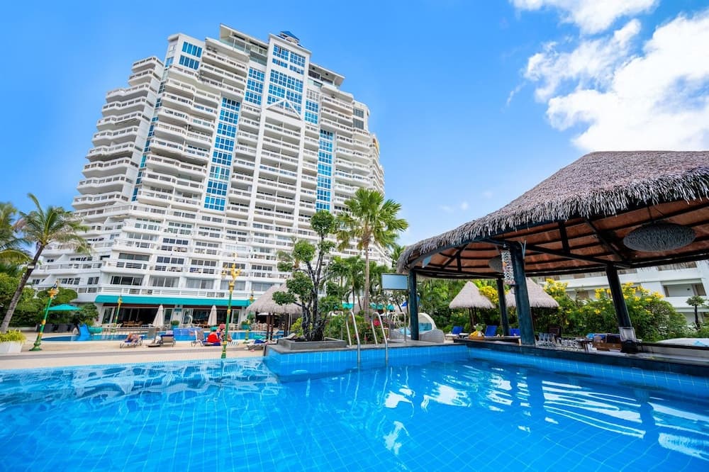Andaman Beach Suites Hotel